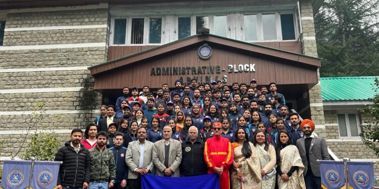 *राष्ट्रीय साहसिक शिविर में उत्कृष्ट प्रदर्शन कर लौटी यूपी का प्रतिनिधित्व कर रही विश्वविद्यालय की टीम*