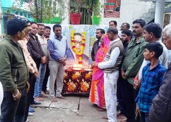 बाबा साहब के बताये मार्ग़ पर चलने का सकलप ले : मुकेश चंद्र मैना