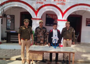 थाना इंदरगढ़ पुलिस द्वारा एक अभियुक्त को अवैध तमंचा के साथ गिरफ्तार