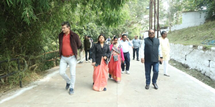 कटायेघाट मेला में समुचित व्यवस्था के निर्देश महापौर श्रीमति प्रीति संजीव सूरी आयुक्त श्री विनोद शुक्ला ने सयुंक्त किया कटायेघाट का निरीक्षण