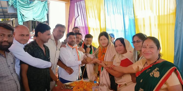 *डोंगरगढ़ विधायक हर्षिता स्वामी बघेल का ग्रामीण ब्लॉक कांग्रेस ने ढारा में किया भव्य स्वागत*