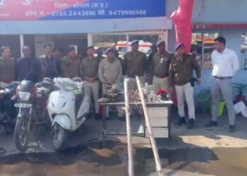 चोरी नकबजनी करने वाली शातिर गैंग का पर्दाफाश, 3 आरोपी गिरफ्तार VIDEO