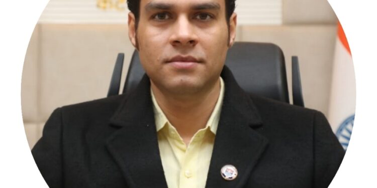 कलेक्टर ने जिला चिकित्सालय में रेडियोलॉजिस्ट की पदस्थापना हेतु स्वास्थ्य आयुक्त को पत्र लिखकर किया आग्रह