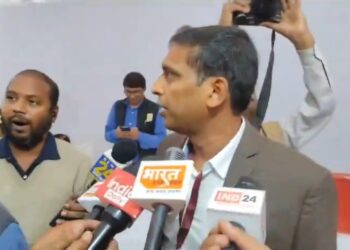 भोपाल कलेक्टर आशीष सिंह का बयान, शांतिपूर्ण चल रही है #मतगणना, धारा 144 लगी हुई है, विजय जुलूस के लिए लेना होगी परमिशन, 