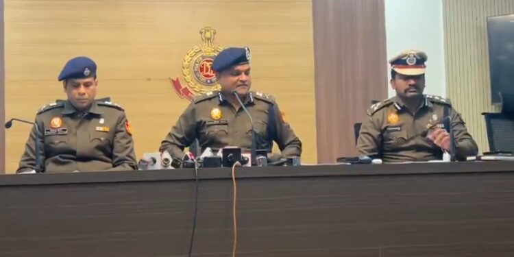 नए साल के जश्न को लेकर किए गए व्यापक इंतजाम 31 दिसंबर की रात चप्पे-चप्पे पर पुलिस की तैनाती