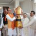 मुख्यमंत्री श्री चौहान को ब्रह्मकुमारियों ने भेंट की ट्रॉफी विधानसभा चुनाव में सफलता के लिए जनप्रतिनिधियों, समाजसेवियों और सामाजिक संगठनों में भी दी शुभकामनाएं