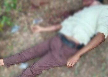 खून से लथपथ पेड़ के नीचे मिली लाश  मामले में दो आरोपी गिरफ्तार
