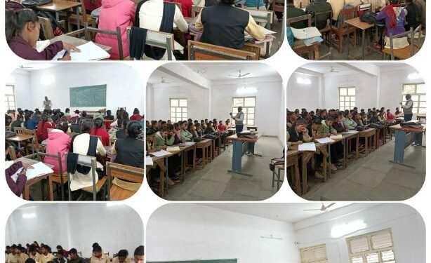 नील हरित काई एवं मिट्टी के प्रकारों का प्रशिक्षण दिया गया।