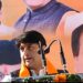 गुना केंद्रीय मंत्री ज्योतिरादित्य सिंधिया ने मंच से लगाई जिले के कलेक्टर और एसपी की क्लास, कहा मंच पर खड़े रहो दोनों देखिए VIDEO