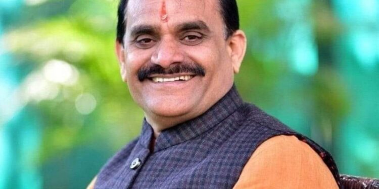 सांसद श्री शर्मा ने पॉलीटेक्निक कॉलेज में डिप्लोमा इन माईनिंग एंड माइंस सर्वेयिंग शुरू करने तकनीकी शिक्षा मंत्री को लिखा पत्र