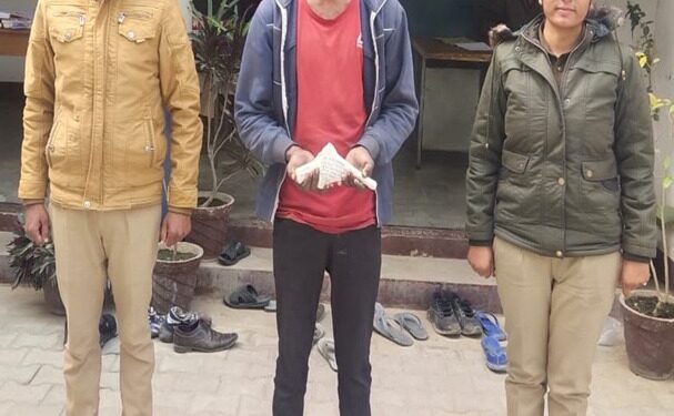 *थाना तालग्राम पुलिस द्वारा एक अदद देशी तमन्चा 315 वोर व 02 अदद जिन्दा कारतूस 315 वोर सहित 01 नफर अभियुक्त को गिरफ्तार किया गया*