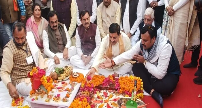 *जबलपुर में मुख्यमंत्री डॉ. मोहन यादव ने 409.53 करोड़ रूपये के विकास कार्यों की भूमि पूजन और लोकार्पण किया,अगली कैबिनेट बैठक मकर संक्रांति पर उज्जैन में होगी*