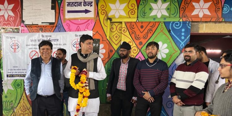 नशा मुक्ति शिविर में युवाओं को नशा छोड़ने के लिए किया प्रेरित