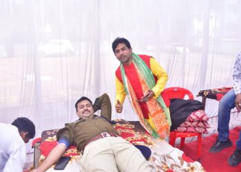 ब्लड कॉल सेंटर रेड क्रॉस पर अनूठे तरीके से मना प्रभु श्री राम का आगमन पर्व