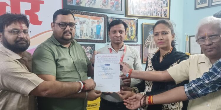 *जर्नलिस्ट वेलफेयर यूनियन के प्रदेश सचिव बने पी के तिवारी, रूपेश श्रीवास संगठन सचिव -यूनियन का उद्देश्य केवल पत्रकार- हित गौतम*