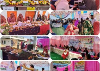 विकसित भारत संकल्प यात्रा में आमजनों को दी जा रही सरकारी योजनाओं की जानकारी  विकसित भारत संकल्प यात्रा गुरूवार को जिले की 6 जनपद पंचायतों की 12 ग्राम पंचायतों में पहुंची