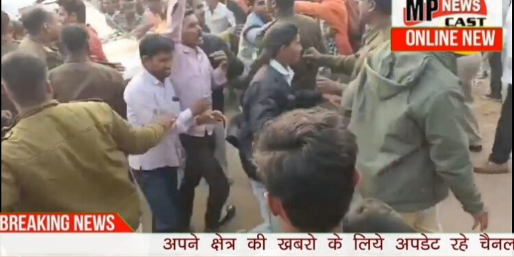 बड़वारा कांटी में हत्या के बाद, चक्का जाम देखे VIDEO