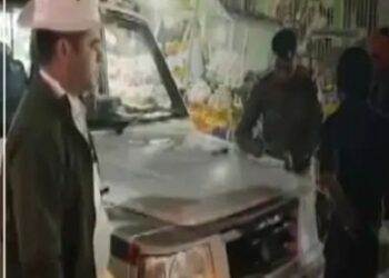 यातायात विभाग ने सक्रियता दिखाते हुए 52 लोगों के ड्राइविंग लाइसेंस को सस्पेंड कर दिया है.