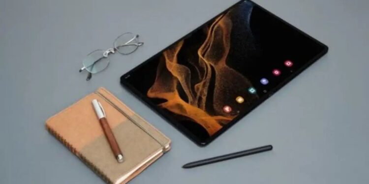 सेल का आखिरी दिन! Apple, Samsung, Redmi के इन टैबलेट पर धमाकेदार डील, फ्लिपकार्ट-ऐमजॉन पर शानदार ऑफर्स