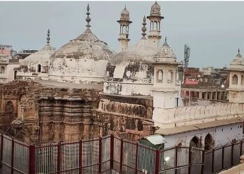 हिन्दू पक्ष ने SC से की नई मांग ज्ञानवापी के वजूखाने का कराएं सर्वे..
