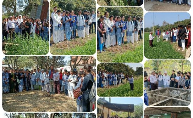 छात्राओं को जैविक खेती का अवलोकन कराया गया।