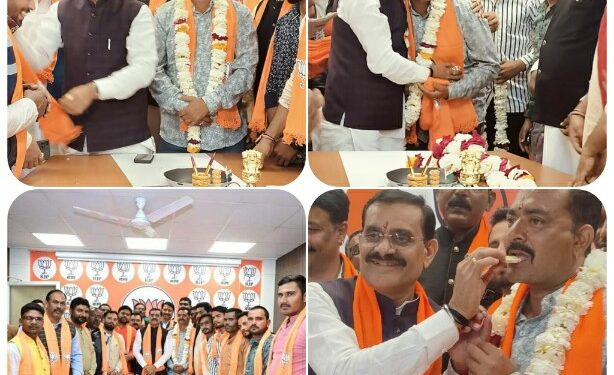 *शाहनगर जनपद अध्यक्ष, उपाध्यक्ष सहित 21 जनपद सदस्य हुए भाजपा में शामिल, आगामी लोकसभा चुनाव में कांग्रेस का होगा सूपड़ा साफ – आशीष खरे*