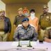 *थाना ठठिया पुलिस द्वारा दिनांक 09.02.2024 को थाना क्षेत्र में हुई हत्या की घटना का सफल अनावरण करते हुए अभियुक्त को घटना में प्रयुक्त लकड़ी का डण्डा के साथ किया गया गिरफ्तार ।*