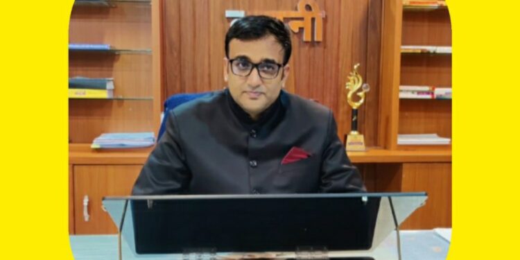 *सचिव रैपुरा रंजीता तिवारी के विरुद्ध विभागीय जांच संस्थित* *सचिव बांधा श्रीधर मिश्रा को सचेत करते हुए देवगाँव में किया गया पदस्थ*