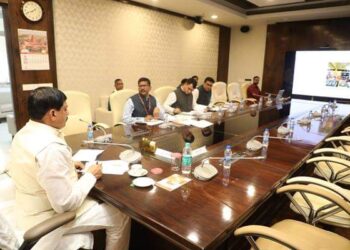 हर हाल में रोकें अवैध उत्खनन : मुख्यमंत्री डॉ. यादव