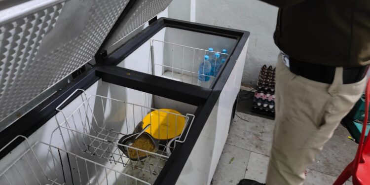 **आबकारी विभाग की अवैध मदिरा के विक्रय, संग्रह,परिवहन के विरुद्ध कार्यवाही में 5 प्रकरण दर्ज **