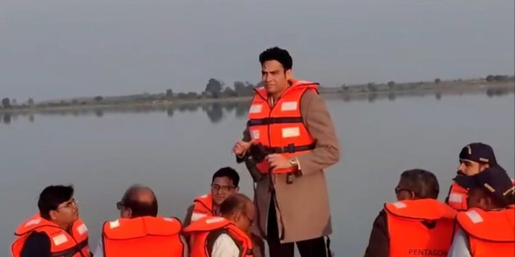 *बाणसागर बैक वाटर के टापुओं को पर्यटन की दृष्टि से विकसित करनें में मध्यप्रदेश टूरिज्म बोर्ड ने दिखाई दिलचस्पी* *पर्यटन सुविधाओं के विकास एवं विस्तार के कलेक्टर श्री प्रसाद के सुझाव और प्रस्ताव को बोर्ड ने माना उपयोगी*