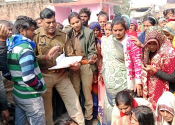 सड़क हादसे के बाद पति-पत्नी की मौत पर परिवार में मचा कोरमा गांव में पसरा सन्नाटा
