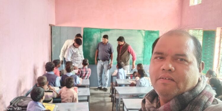 सिवनीमालवा विकासखंड के सभी प्राथमिक शालाओं में आयोजित हुआ एफएलएन मेला