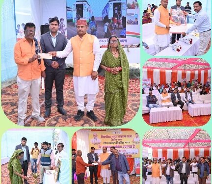 विकसित भारत संकल्प यात्रा शिविर में सैंकडो हितग्राही लाभान्वित कुठला क्षेत्र में दो पालियों में शिविर का आयोजन