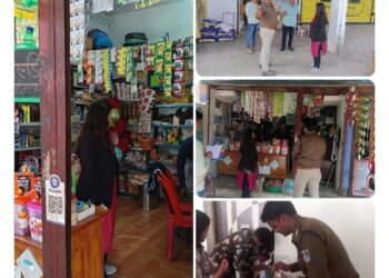 बिछिया में एसडीएम सर्जना यादव के नेतृत्व में गठित दल द्वारा स्थायी लाइसेंस वाले पटाखा दुकान का निरीक्षण किया गया