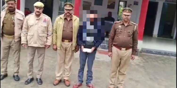 हैवानियत, 19 साल के इस युवक ने अपनी सगी बहन का बलात्कार किया है.