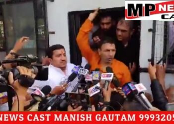 भोपाल में युवा कांग्रेस का प्रदर्शन, पीसीसी चीफ जीतू पटवारी ने कहा सरकार ने दो लाख नौकरियां और हर घर को रोजगार देने की बात कही थी, ये जुए-सट्‌टे की सरकार का विरोध है, मध्य प्रदेश का युवा हर स्तर पर इसका विरोध करेगा देखे VIDEO