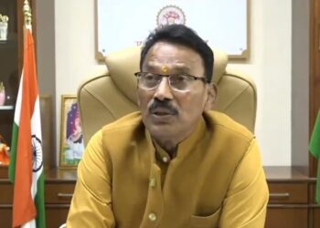 मध्यप्रदेश कैबिनेट की बैठक में यह निर्णय लिया गया है कि कुलपति अब कुलगुरू कहलाएंगे। VIDEO