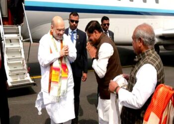 केंद्रीय गृह एवं सहकारिता मंत्री श्री शाह का ग्वालियर विमानतल पर मुख्यमंत्री डॉ. यादव ने किया स्वागत