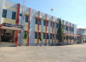 17 वर्षीय बालिका को शादी का झांसा देकर उसका अपहरण कर बालिका के साथ दुष्कर्म करने वाले आरोपी को 10 वर्ष के कठोर कारावास तथा अर्थदण्ड से किया गया दंडित।