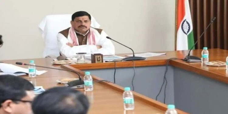 मोहन सरकार में 15 IAS अधिकारियों के तबादले,