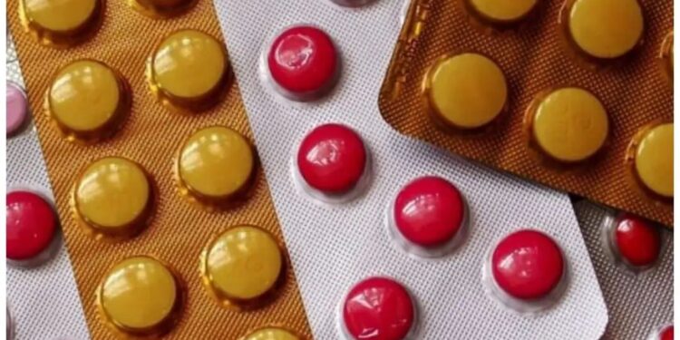 मोदी सरकार ने दी बड़ी राहत दर्द, बुखार और सुगर समेत ये 39 दवाइयां हुईं सस्ती,