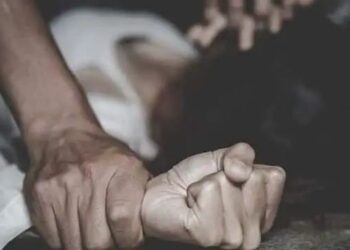 गैंगरेप के बाद डिप्रेशन में गई NEET की तैयारी कर रही लड़की, कुछ दिनों तक रही चुप; फिर…