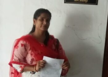 सीएम हेल्प लाइन में बिना निराकरण हुए ही बंद हो जाती है शिकायतें