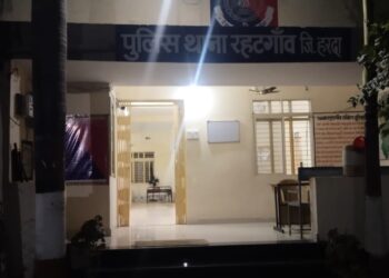 राहटगांव पुलिस विभाग द्वारा 22 क्वार्टर किया जप्त