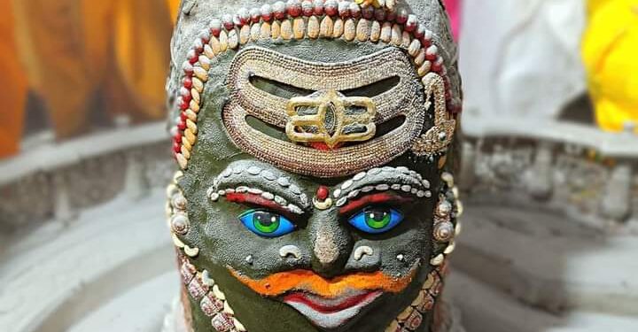 धूमधाम के साथ निकली भोलेनाथ की बारात