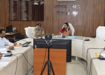 नगरीय निकाय यातायात में बाधक अतिक्रमण हटाने की कार्यवाही करें- कलेक्टर सुश्री बाफना