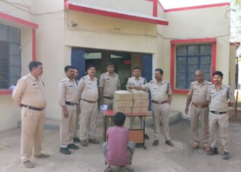 बहोरीबन्द पुलिस नें निगरानी गुण्डा बदमाश अवैध शराब के साथ गिरफ्तार
