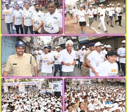 संस्कारधानी में एक नई सुबह का आगाज, कलेक्टर एवं एसपी ने दौड़ लगाकर मतदाताओं को किया जागरूक*