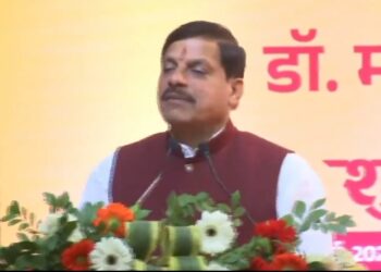 आप जितना प्रशिक्षण लेंगे, उतना ही निखरेंगे”  आप सबका जीवन चंदन के समान बने, जिसे जितना घिसा जाए, उतनी ही सुगंध बढ़ती जाए।  मेरी ओर से आप सभी को बधाई एवं शुभकामनाएं : CM